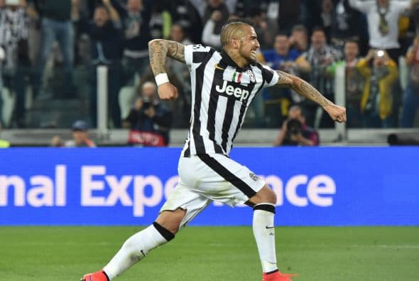 La polivalencia de Vidal le permite a la Juve descontrolar a sus rivales y ante el Barcelona no será distinto. ‘El Rey Arturo’ puede cambiar el partido con un fierrazo de derecha de larga distancia o con una carrera por media cancha donde habilite a sus compañeros. Sin duda es una de las armas más importantes para la Juve.