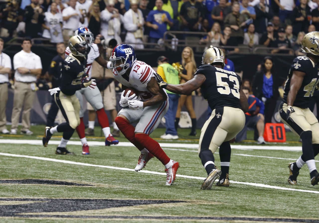 Los New Orleans Saints vencieron 52-49 a los New York Giants en partido de ofensivas explosivas.