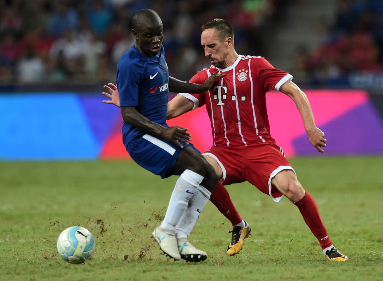 En el minuto 12 el Bayern aumentó, por intermedio de Thomas Müller que definió a puerta vacía tras un centro desde la izquierda de Ribery.