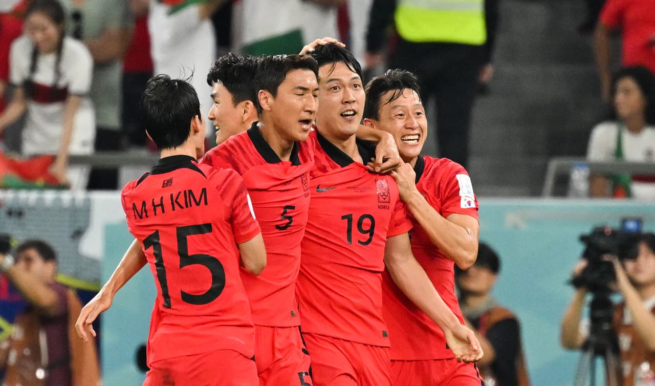 Corea del Sur logró un trinfo de último miuto que los metió a los Octavos de Final de la Copa del Mundo.