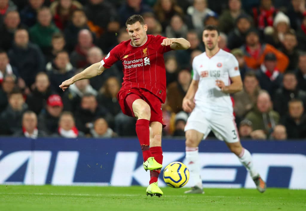 Con goles de Salah y Mané, los Reds ganan 2-0 al Sheffield United y siguen alejándose en la cima de la Premier League.