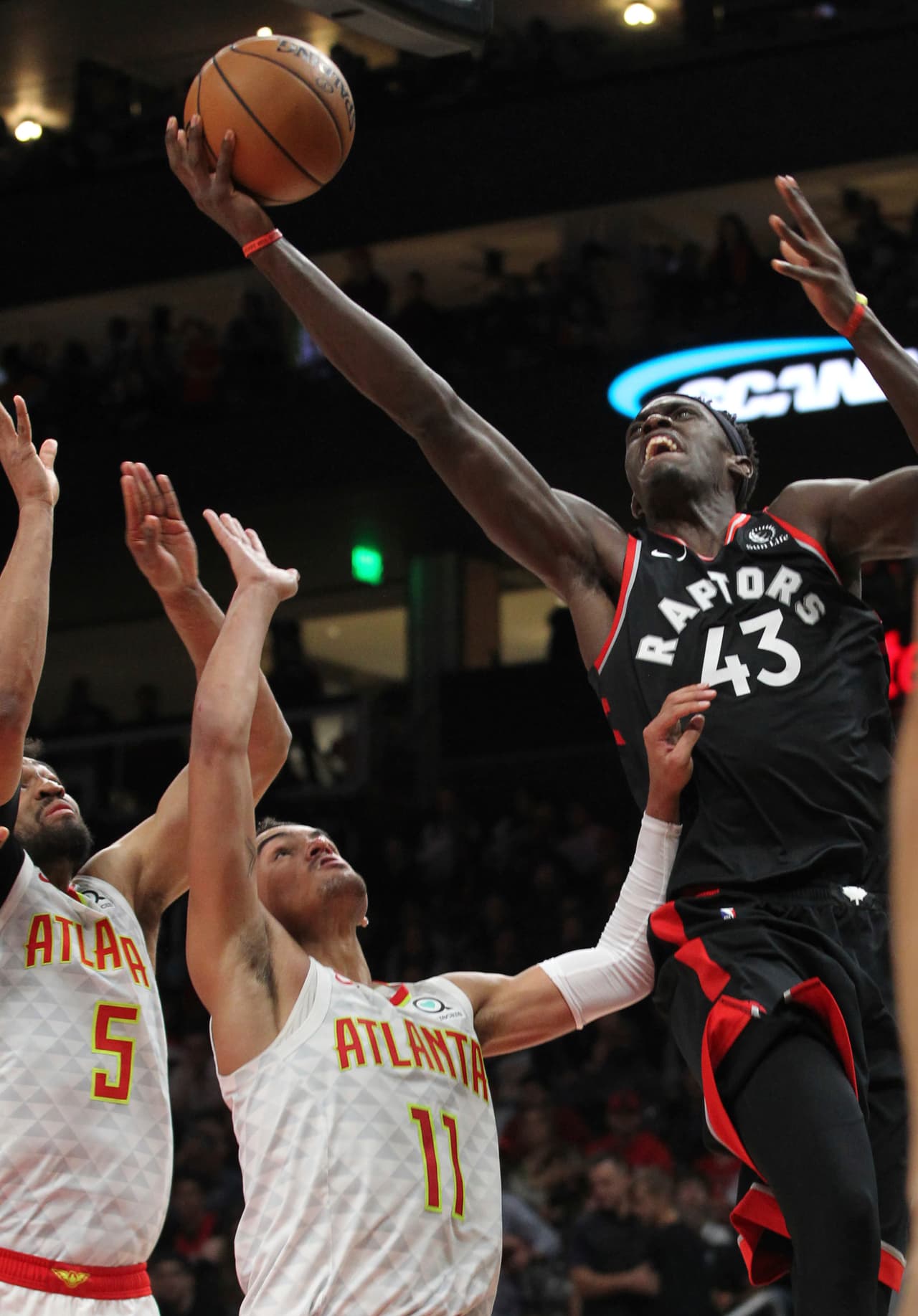 Toronto Raptors tuvo una buena semana, pues de sus tres partidos jugados, fueron tres partidos ganados. Los Raptors siguen siguen mostrando un buen juego y su récord (11-4) es el que los coloca como la élite del Este.