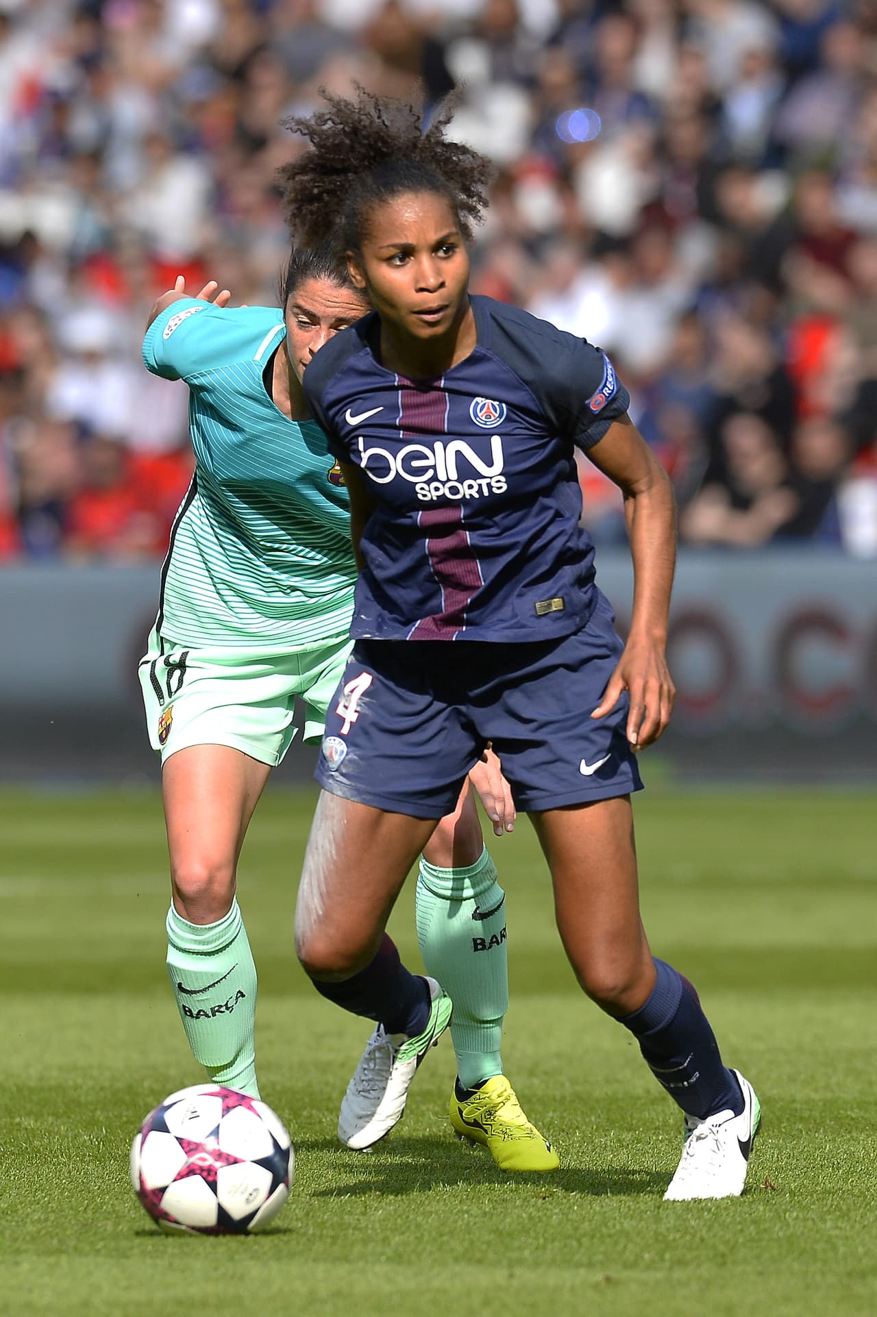 El Paris Saint-Germain no se queda atrás con seleccionables de Francia. En su defensa también está Laura Georges, que en esta Champions ha jugado 7 partidos.