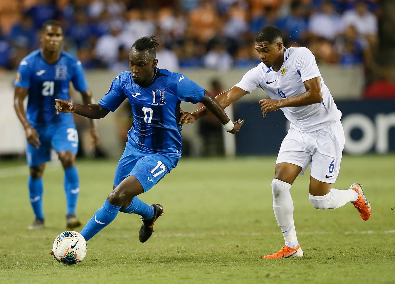 Al descanso, la ventaja pertenecía a los caribeños que se encontraron con la anotación en el momento oportuno.