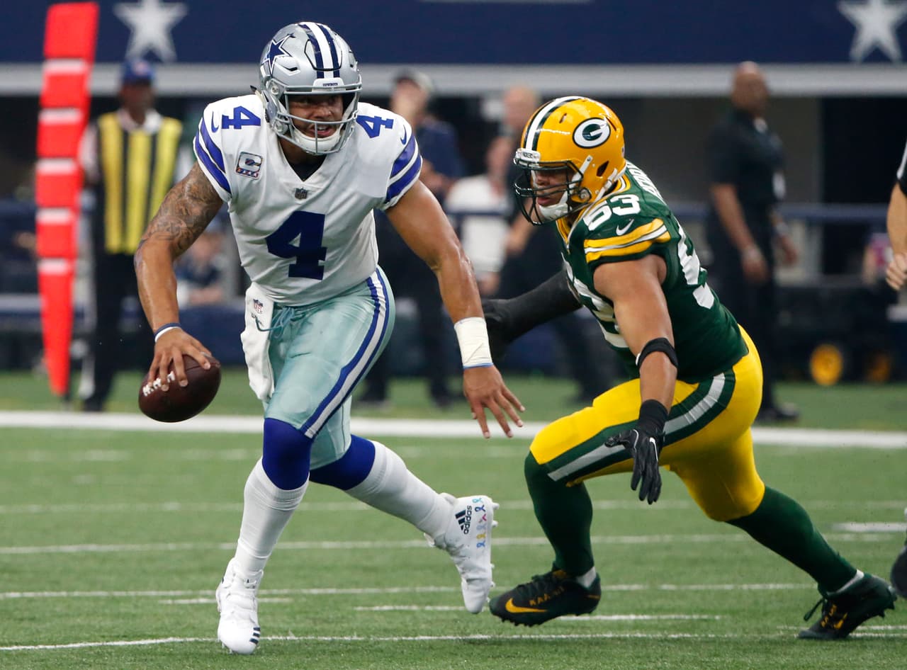 Prescott acabó con 25 pases completos de 36 intentos, para 251 yardas y tres touchdowns en la primera mitad, además de la escapada por tierra que parecía darle la victoria a Dallas.