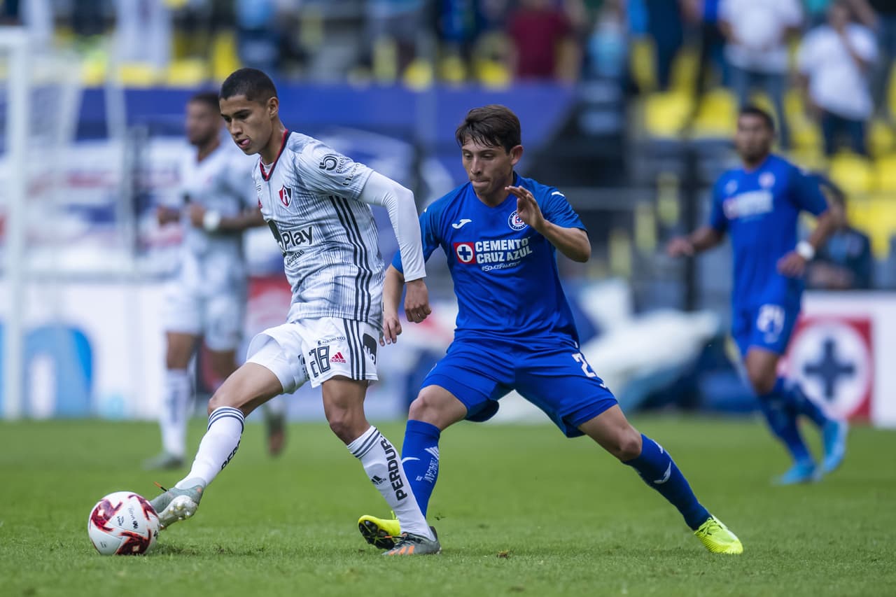 Con goles de Ángel Márquez e Ignacio Jeraldino, Atlas se lleva los tres puntos en su visita al Cruz Azul.