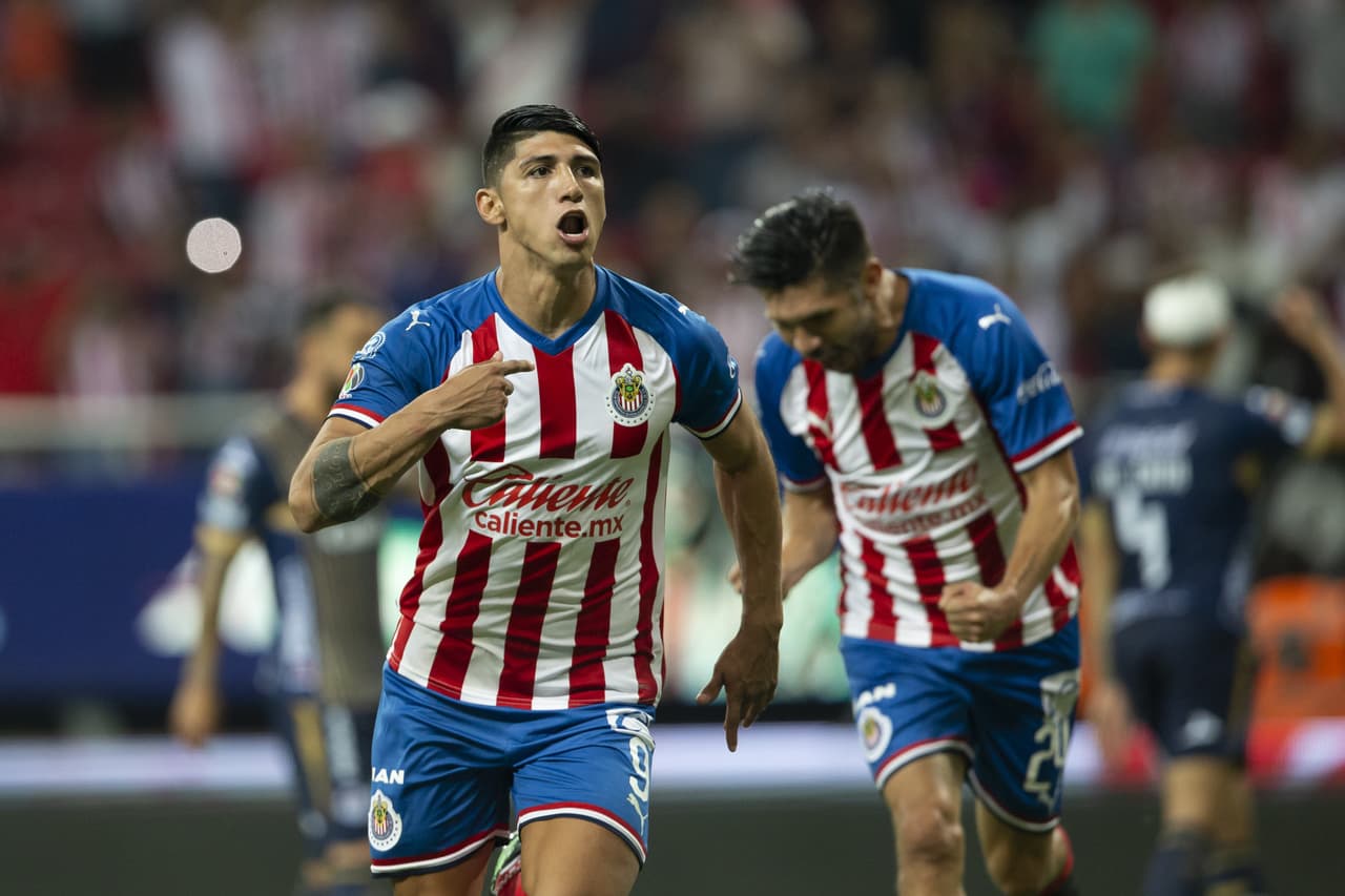 De penal, Alan Pulido incrementó la ventaja para Chivas al minuto 65'. Posteriormente Alanís puso el 3-0 al 86' y con ello firmaron la victoria por 3-0.