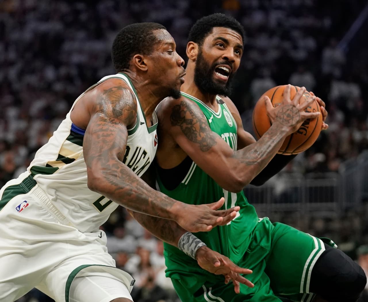 Los Milwaukee Bucks superaron 116-91 a los Boston Celtics para eliminarlos y avanzar a la Final de la Conferencia del Oeste por primera vez desde la temporada 2001. Milwaukee hace válido el pronóstico con el mejor récord de la Liga y los Celtics concluyen una temporada muy por debajo de lo que de ellos se esperaba.