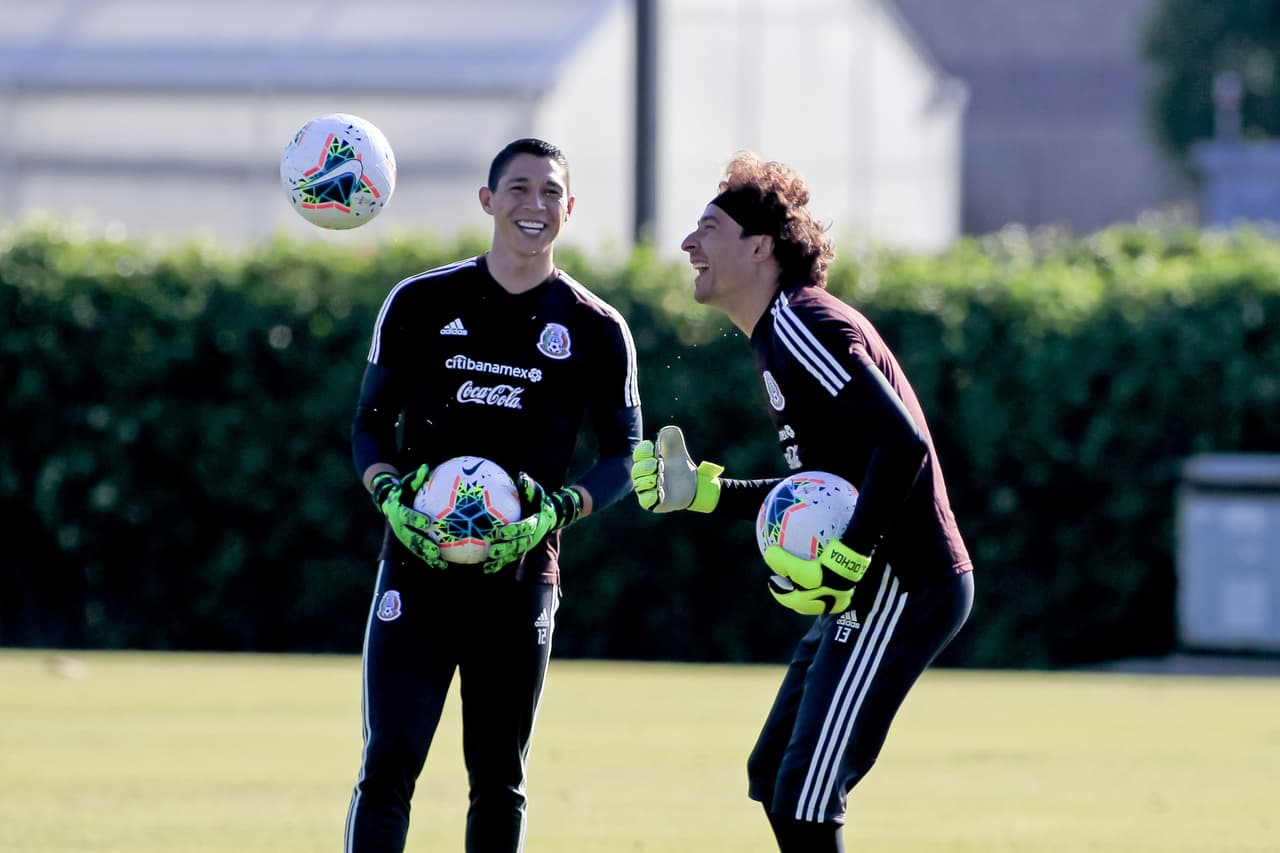 Para Hugo González, Ochoa es el mejor portero en la historia de México