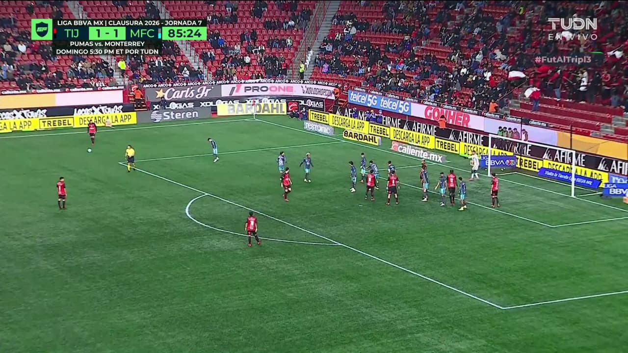 ¡TIRO ATAJADO! disparo por Kevin Castañeda.