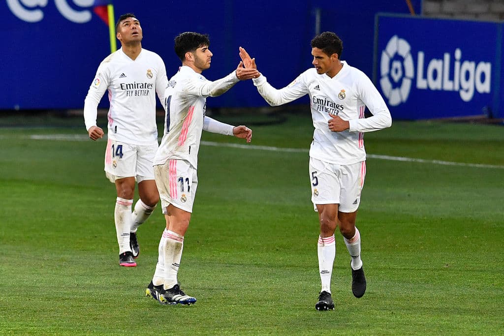 Galán (48’) abrió el marcador para los locales con un tremendo zurdazo al ángulo. Varane (55’, 84’) respondió para emparejar los cartones y, más adelante, darle la vuelta al marcador. Los de Zidane llegaron a 43 unidades; Huesca se queda con 17 en el sótano de la tabla.