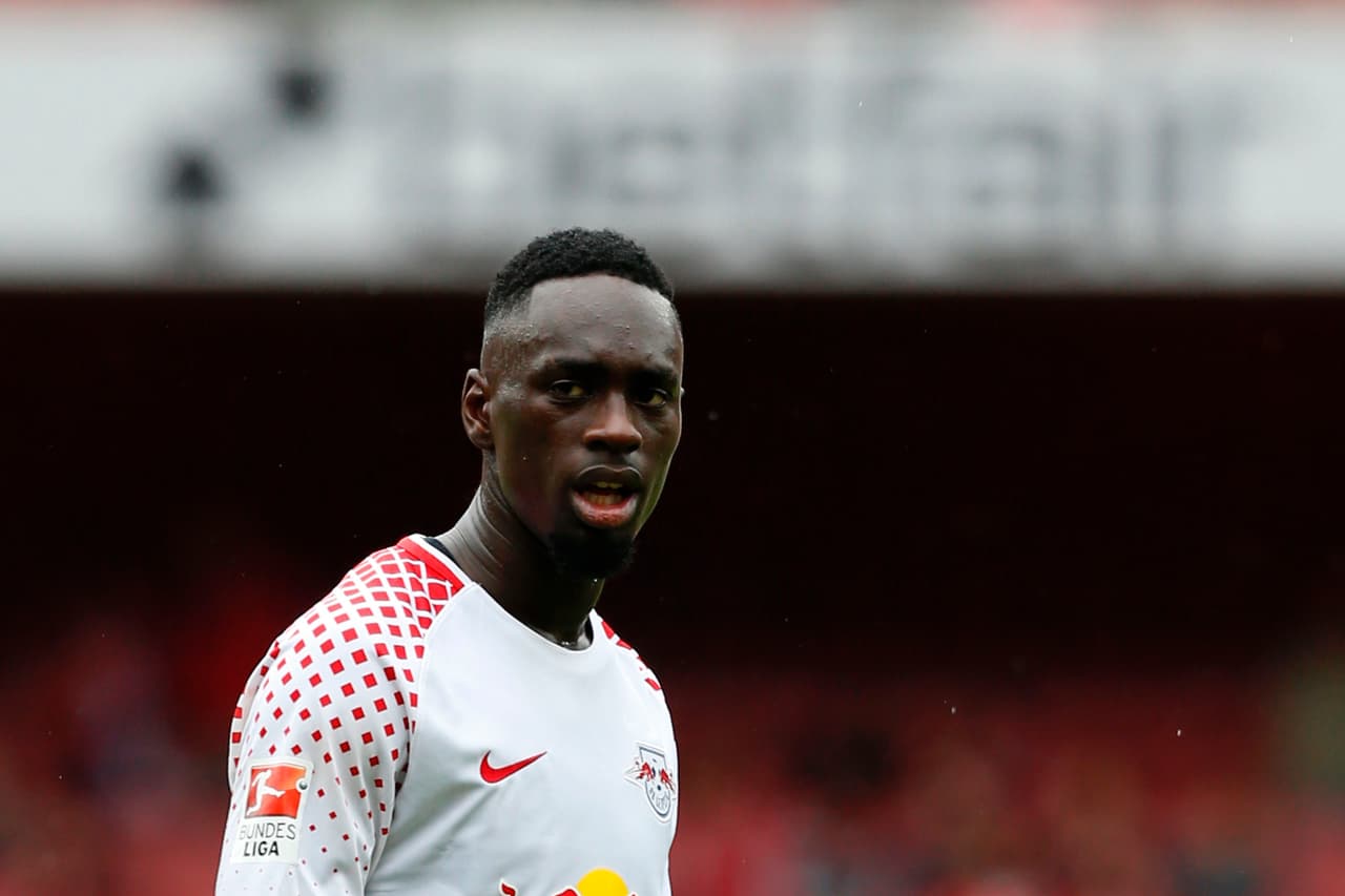 El RB Leipziug fue el equipo que apostó por él en este mercado, pagando tres millones de euros.