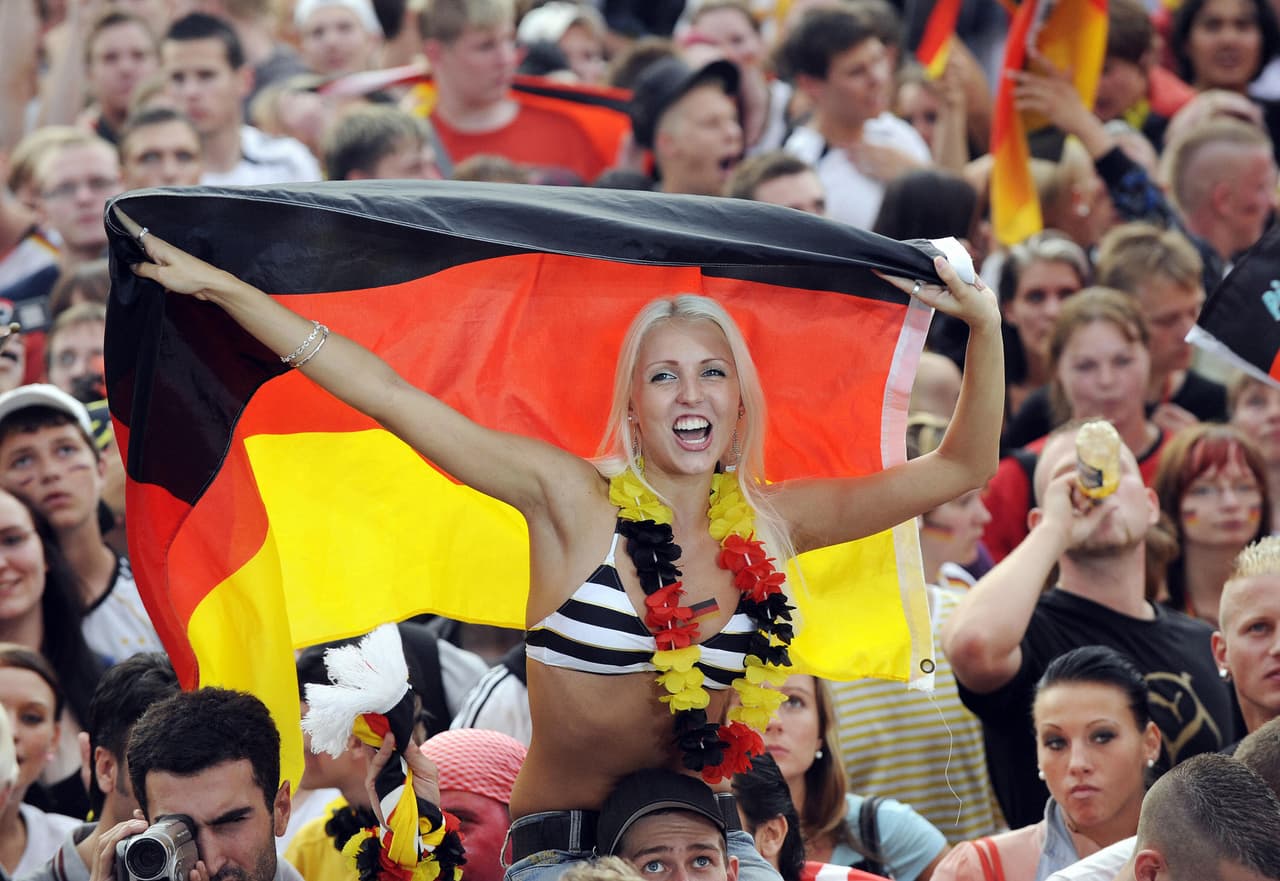 Te presentamos las mejores imágenes con las guapas aficionadas alemanas que podremos disfrutar durante la Copa del Mundo Rusia 2018