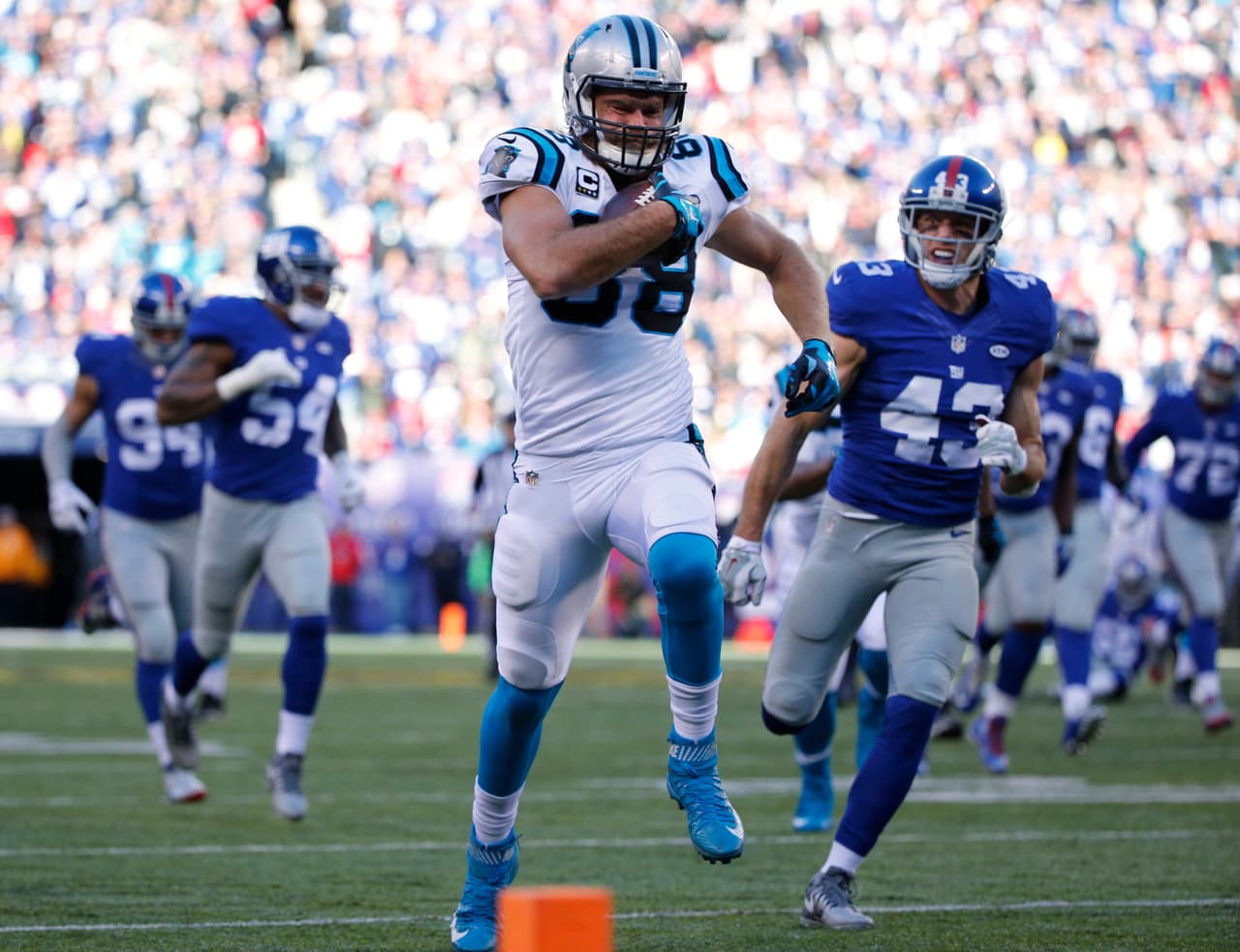 TE Greg Olsen - Carolina Panthers. Segundo año consecutivo al Pro Bowl