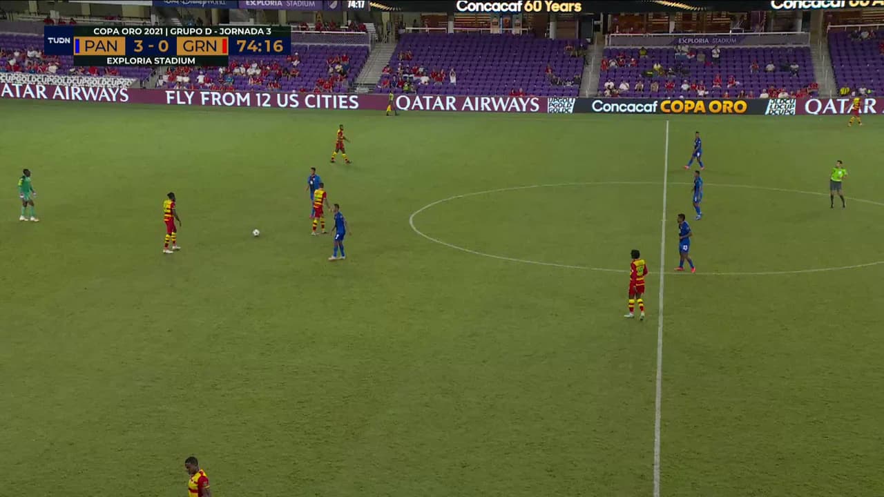 ¡TIRO ATAJADO! disparo por Jorman Aguilar.