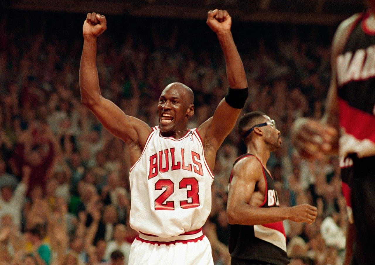 1. Michael Jordan (Retirado) - 73% de votos.