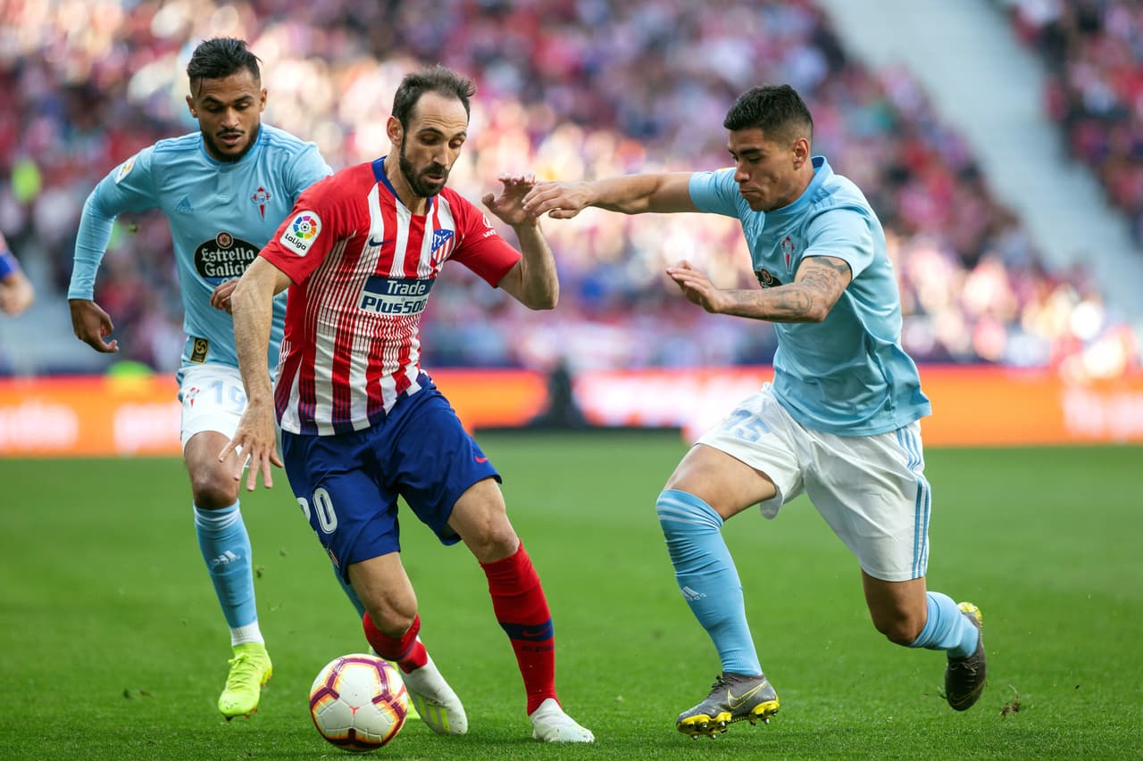 Los Colchoneros llegaban a este juego de caer en la pasada jornada por 2-0 con el Barcelona, mientras que el Celtiña había superado a la Real Sociedad por 3-1.