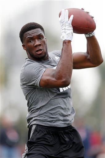 Mira las imágenes dentro y fuera del campo del nigeriano WR, selección de los Eagles, Nelson Agholor (AP-NFL).