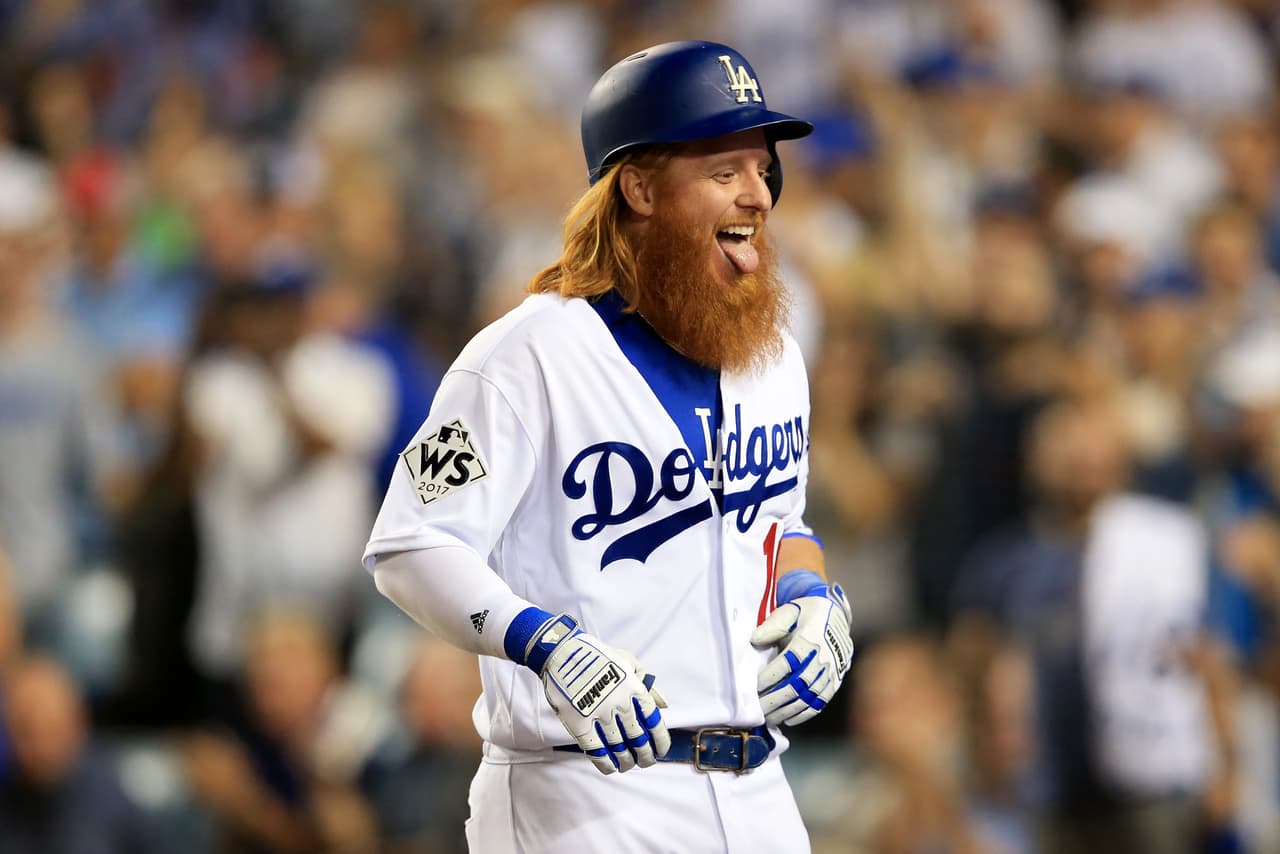 Los hombres con barba fueron los grandes protagonistas del primer juego de la Serie Mundial, en un duelo en el que los de Dodgers se impusieron contra los Astros como locales.