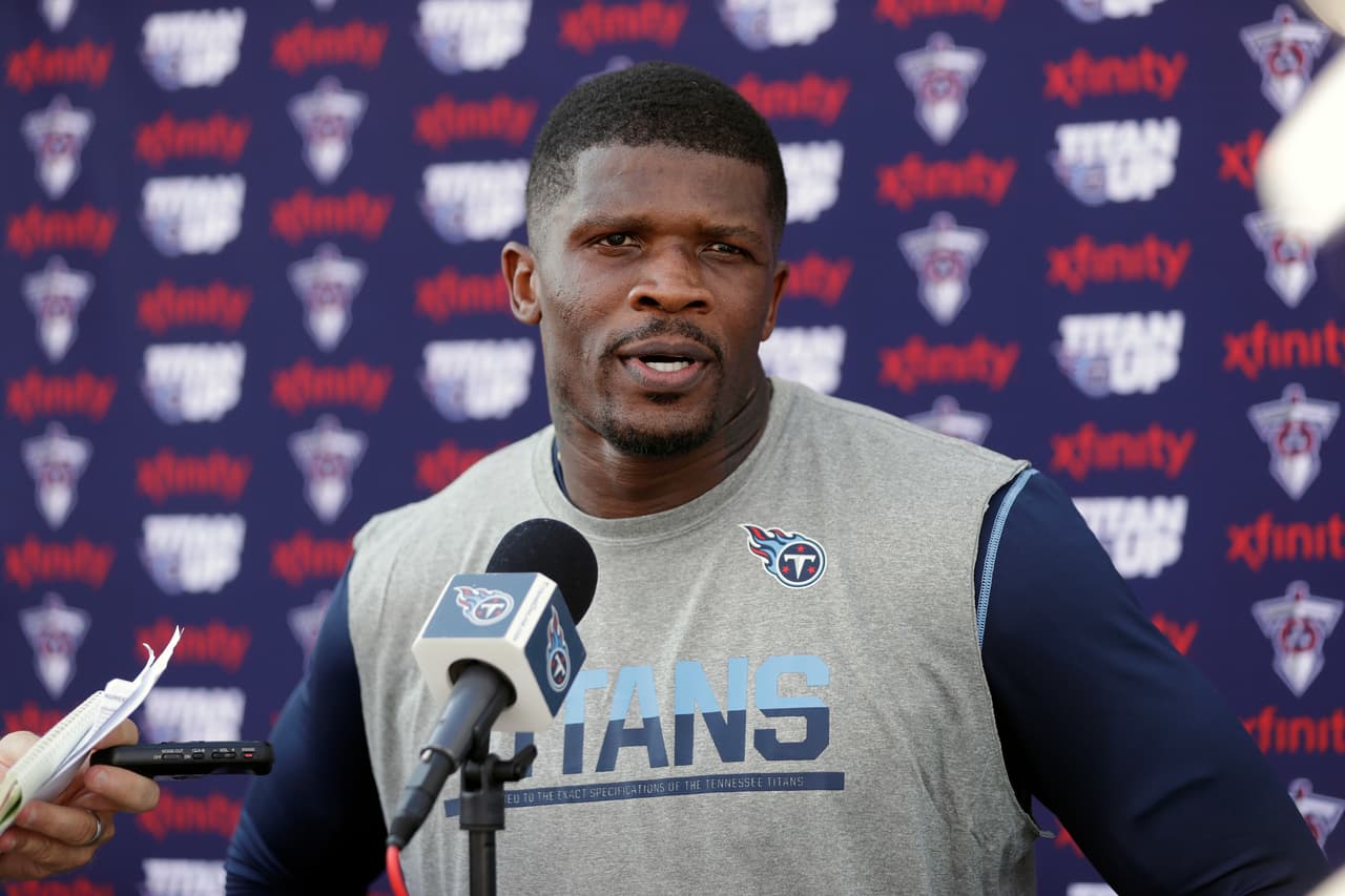 El receptor Andre Johnson anunció su retiro tras 14 años en la NFL