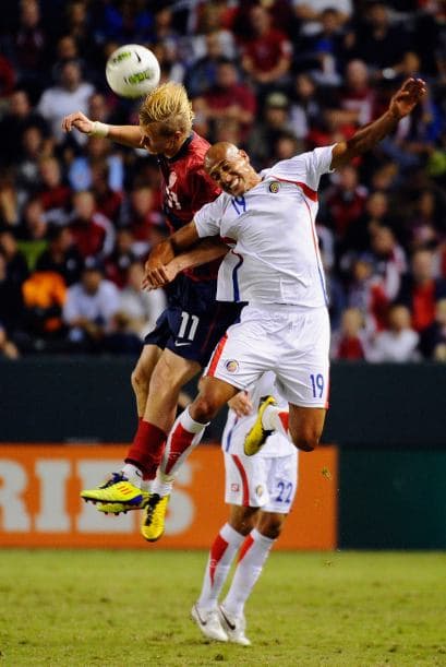 Pero conforme iban avanzando los minutos, Costa Rica fue nivelando las acciones.