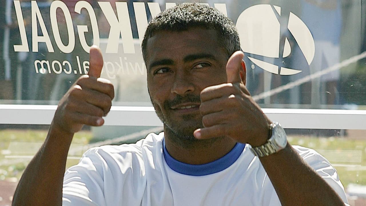 Romario recibe el alta médica y le arman tremenda fiesta