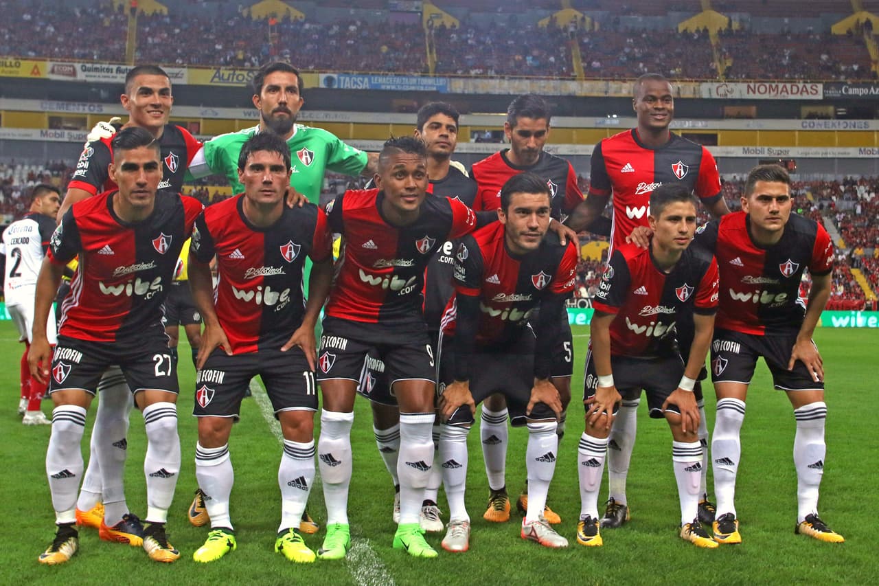 <b>12. Atlas: 32.7 millones de dólares. </b>
<br>
<br>Los Rojinegros son el actual sotanero en la tabla de cocientes, pero su nómina no es tan austera, su elemento mejor cotizado es el atacante argentino Milton Caraglio, sus derechos federativos rondan los 2.4 millones de dólares.