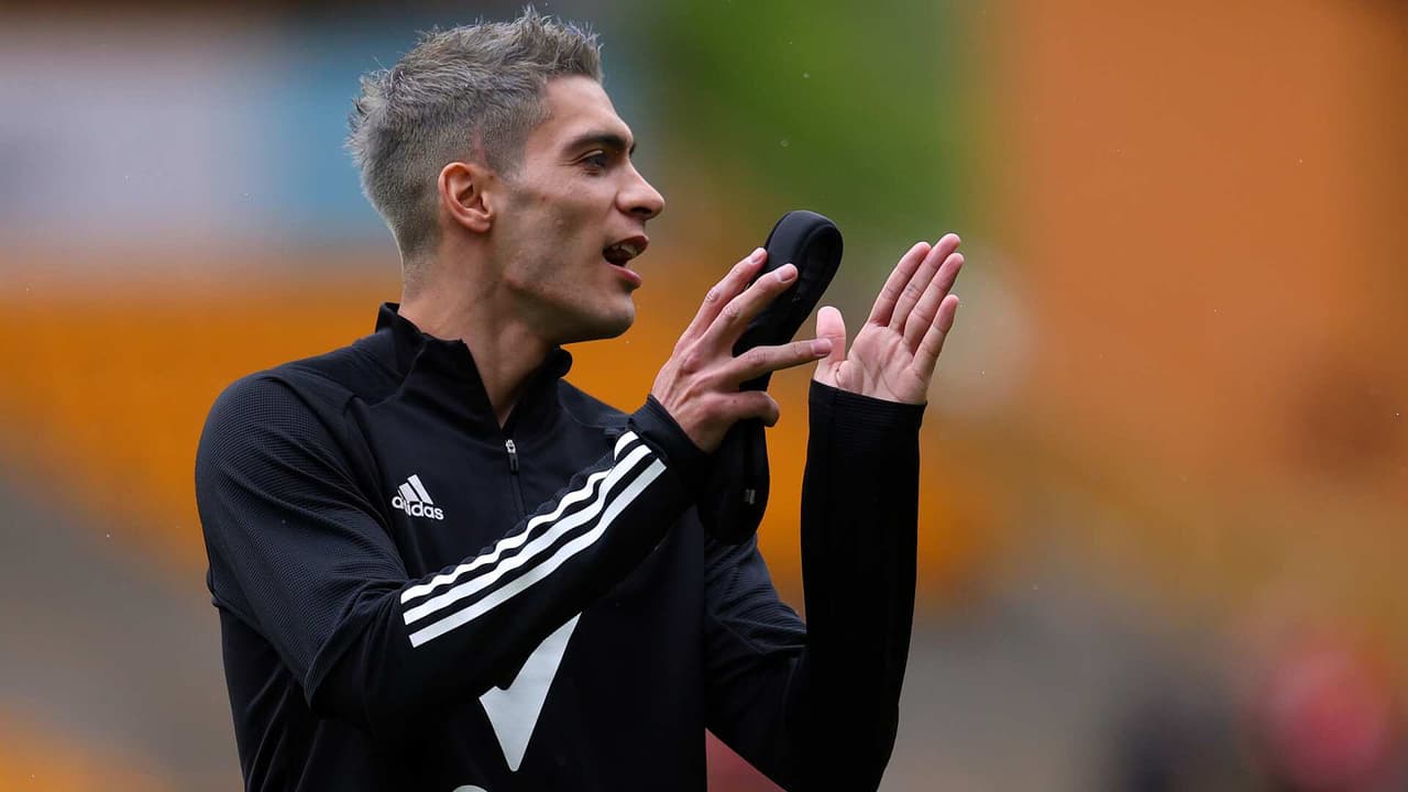 Raúl Jiménez apunta a volver a las canchas este sábado con los Wolves