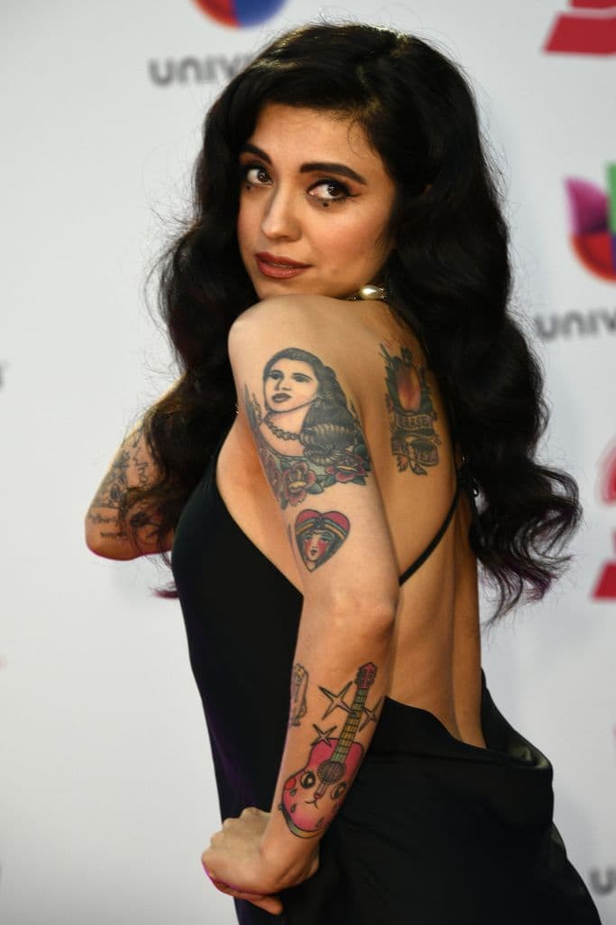 La chilena siempre ha buscado hacer frente al machismo con sus composiciones, lanzando mensajes para fortalecer el papel de la mujer.