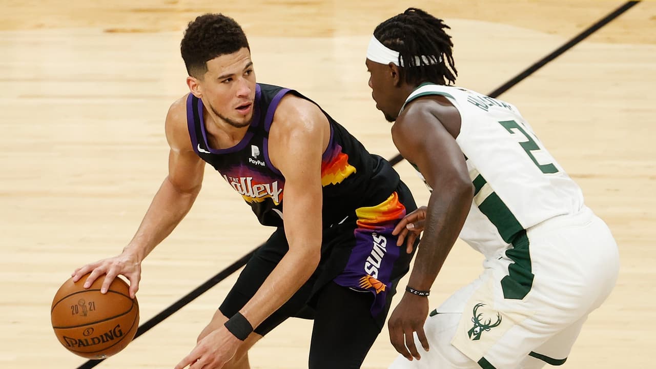 Booker, Middleton y Holiday llegarán a Tokyo para el debut de EEUU