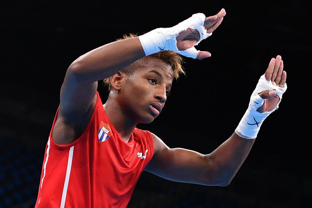 El colombiano Yuberjen Martínez y el cubano Argilago aseguran bronce en boxeo