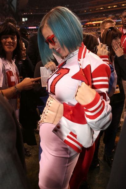 La cantante californiana mantuvo la expectativa de los presentes.