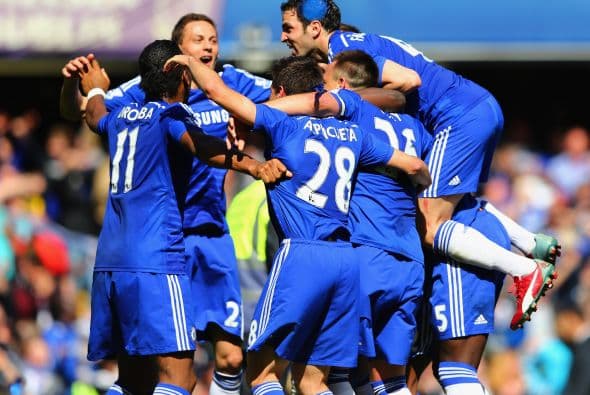 En el sexto puesto, aparece otro conjunto inglés el Chelsea con un valor de 1.370 millones. Tuvo ingresos por 526 millones y beneficios por 83 millones.