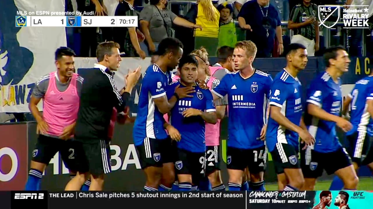 ¡Cuánta magia! Jugadón de Chofis para el 1-2 de SJ Earthquakes