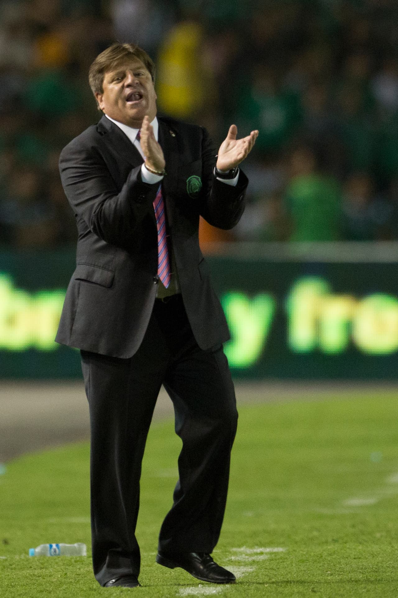 Tiempo después de dio a conocer que Miguel Herrera habría recibido un gran cantidad de dinero por el tuit.