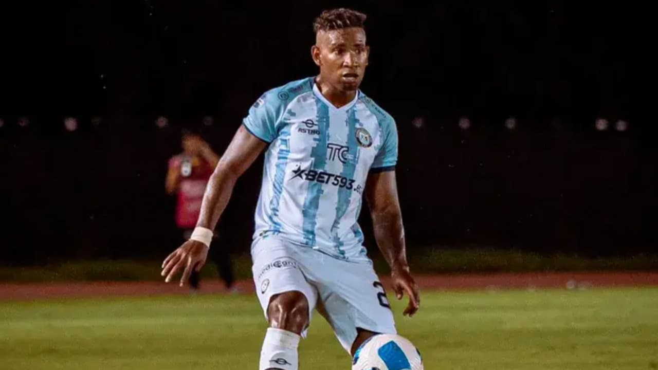 Mazatlán FC va por William Vargas