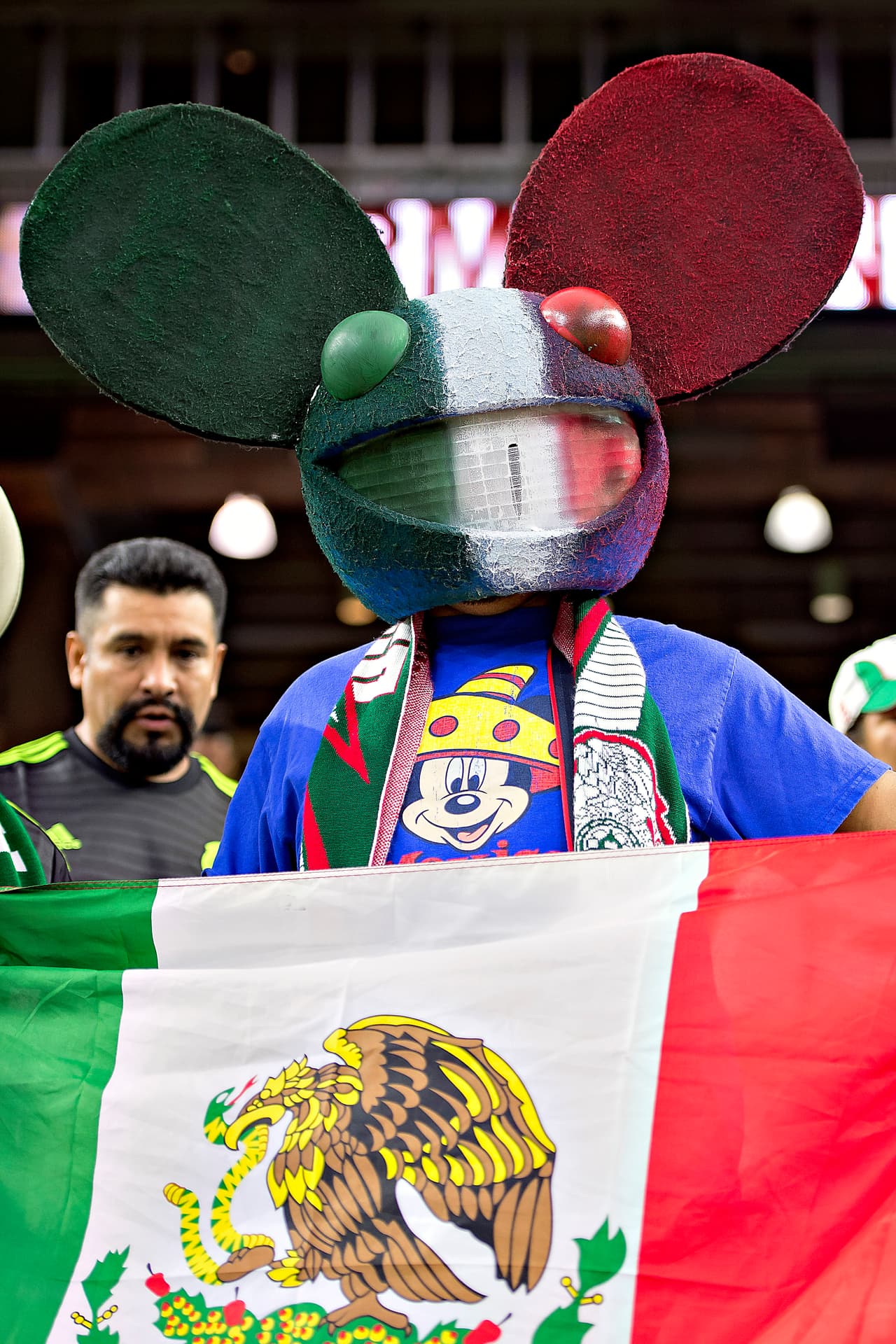 Gran colorido en el México vs. HOnduras
