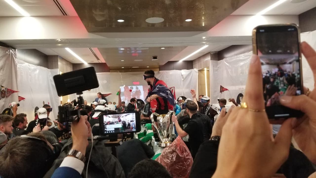 Dentro del vestidor del Atlanta United la fiesta continuó gracias a la obtención de la MLS Cup.
