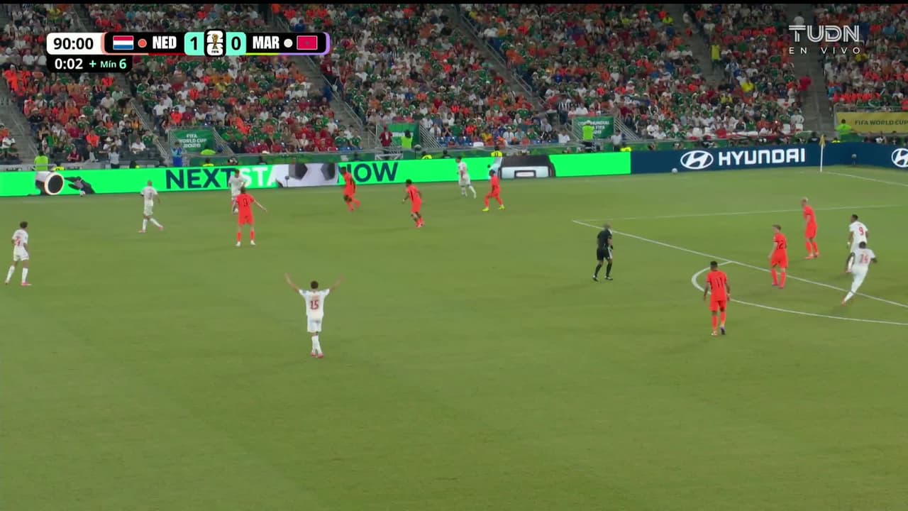 ¡GOL!  anota para Marruecos. Issa Diop
