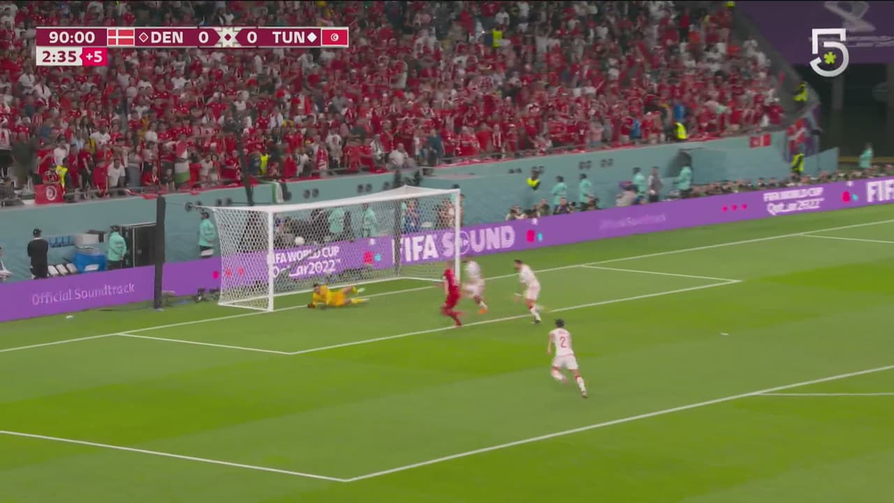 ¡Apaga el fuego! Dahmen alcanza a desviar el tiro-centro de Lindstrom