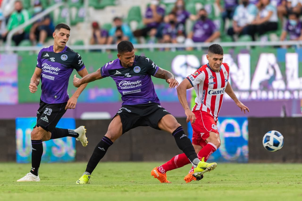 Mazatlán logró tomar la ventaja al minuto 89, pero el Atlético San Luis no dejó de atacar y empataron el encuentro 2-2 en el 90+6.