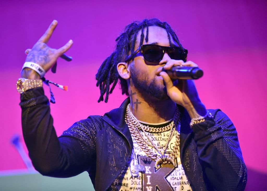 “Quiero hablarte” de Bryant Myers – Las autoridades de República Dominicana decidieron que está canción encabezaba la lista negra de canciones ‘vulgares’ que no deberían poder ser escuchadas ni en radio ni en la televisión.
<br>