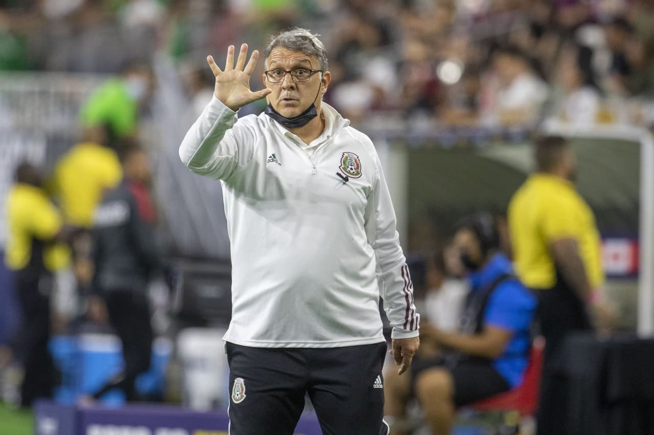 Martino sobre penal de Salcedo: 'Es decisión de los jugadores'