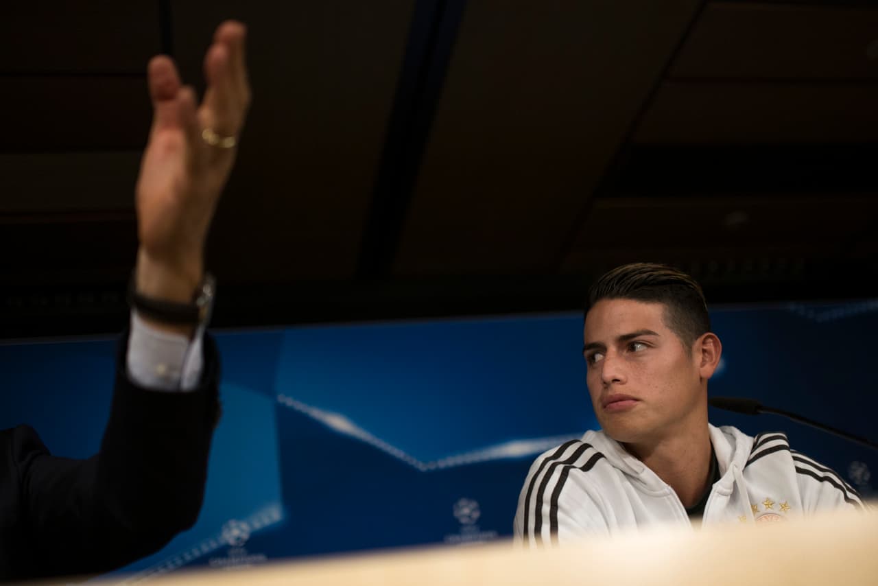 <b>James Rodríguez.</b> Tras dos años a p´restamo con el Bayern München, el colombiano regresó al Real Madrid para quedarse, y es que los de Chamartín no quisieron prestarlo al Napoli, ni venderlo al Atleti.