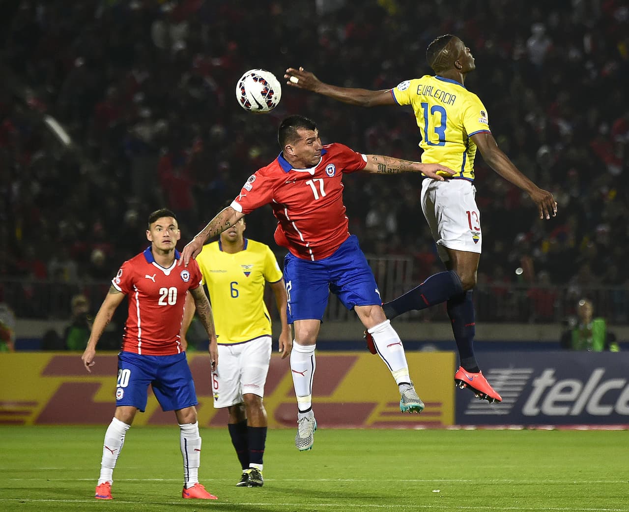 Pero los visitantes también tuvieron sus chances.