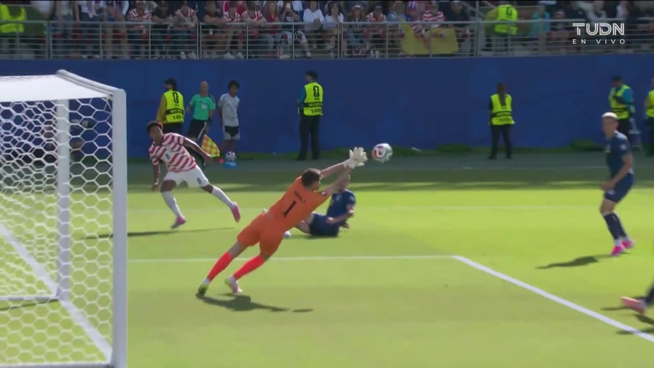 ¡Si Estados Unidos le clava ese gol a Bosnia se cae el estadio!