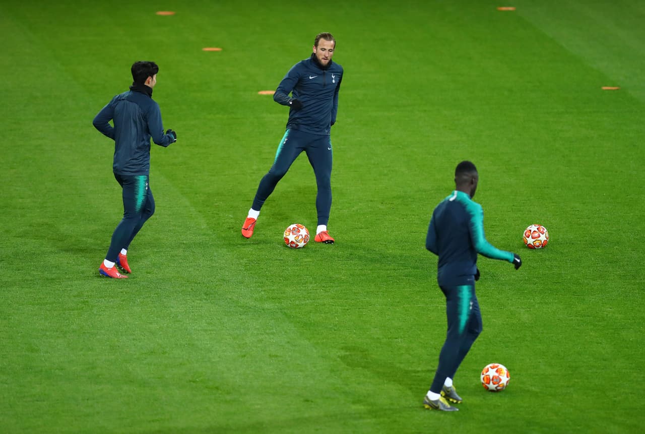 El regreso de Harry Kane con Tottenham fue la novedad en el entrenamiento previo a la visita a Borussia Dortmund para defender en el juego de vuelta la ventaja de 3-0 en los Octavos de Final de la Champions League.