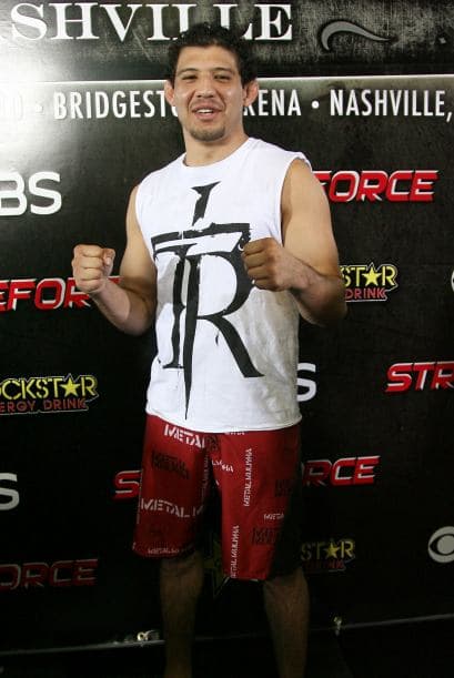 En dos años ha perdido dos peleas por decisión en nueve años de carrera y espera ser el mejor de su categoría.