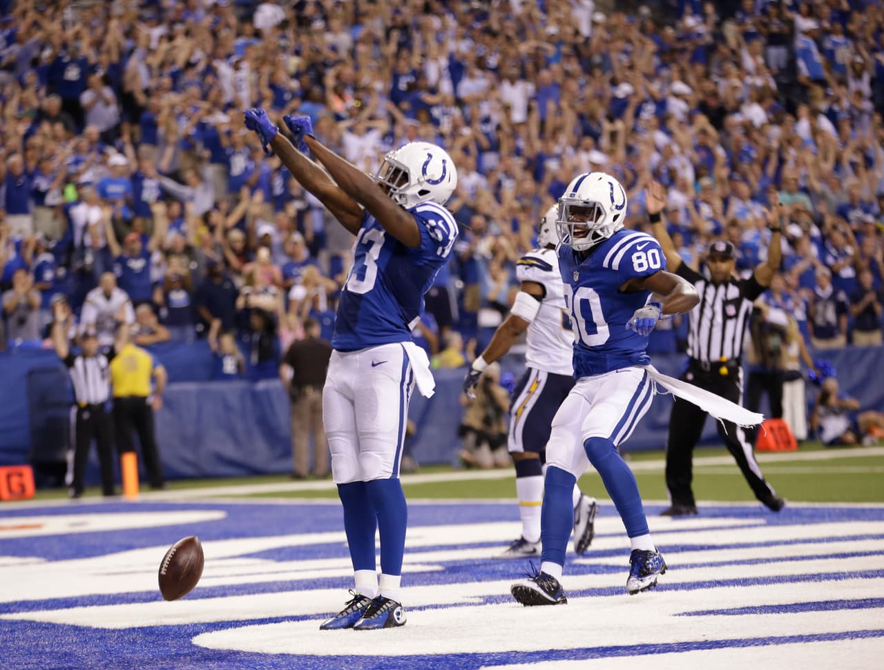 Luck y Hilton consiguieron la dramática victoria de Indianapolis 26-22 sobre San Diego