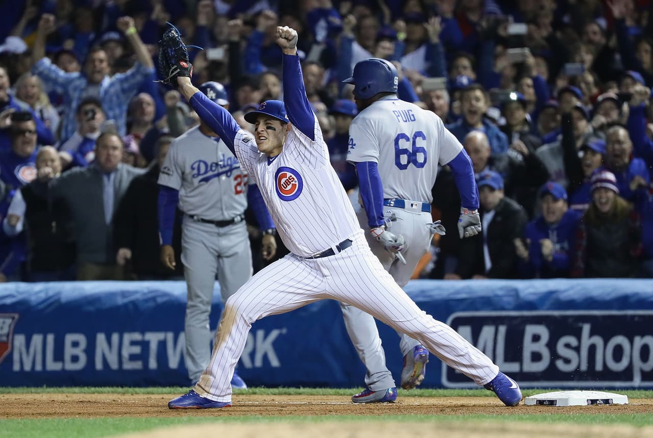 El primera base zurdo Anthony Rizzo es uno de los jugadores populares en los Cubs. Con 155 partidos y a sus 27 años es importante en la ofensiva.